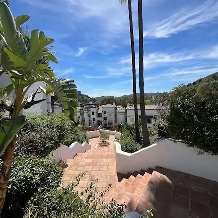 2 Avec Jardin Apartment Malaga